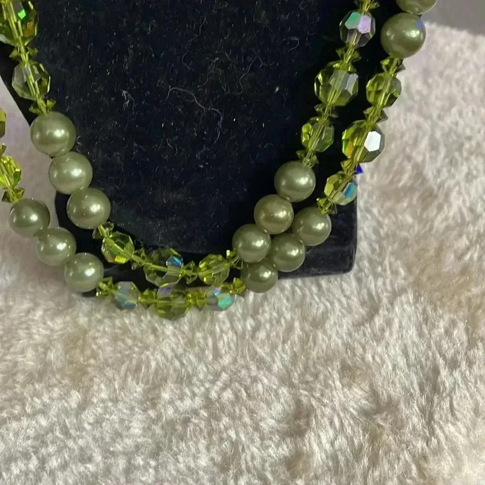 Vintage faux green pearl and Borealis necklace